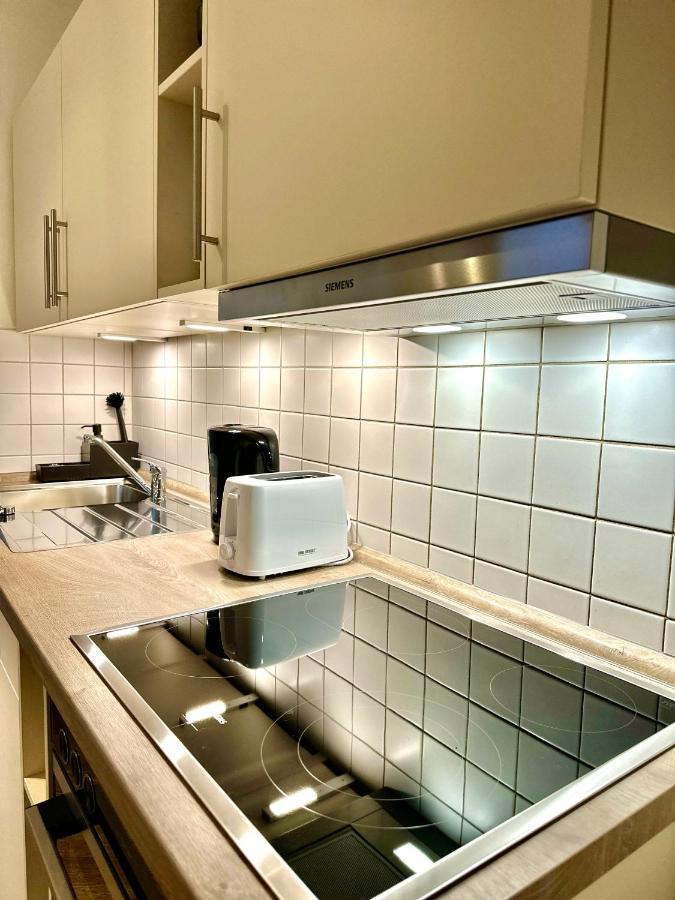 Wohnung Alte Mainbruecke - Gratis Kaffee - Netflix - Balkon เวิร์ซบวร์ก ภายนอก รูปภาพ