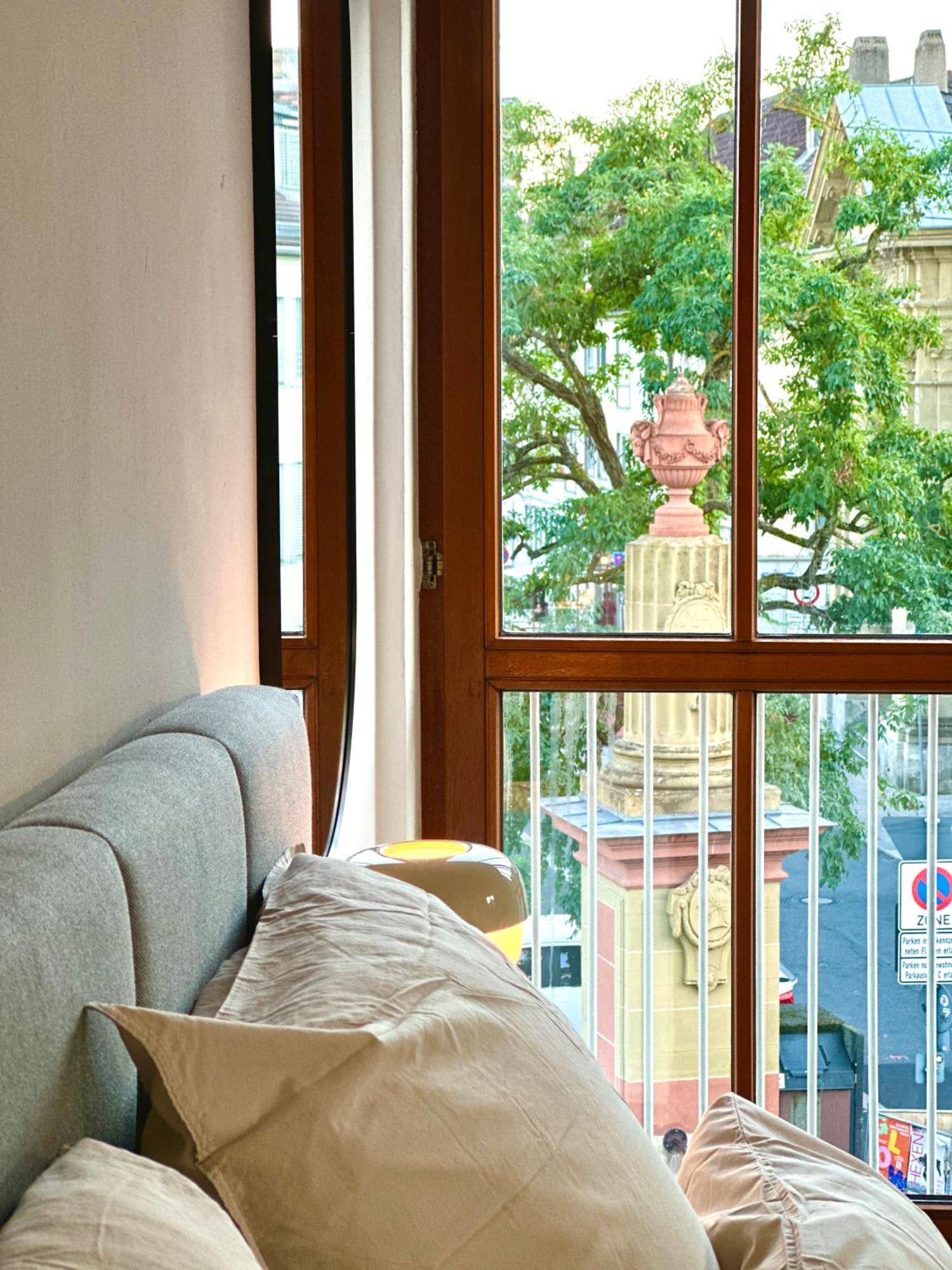 Wohnung Alte Mainbruecke - Gratis Kaffee - Netflix - Balkon เวิร์ซบวร์ก ภายนอก รูปภาพ
